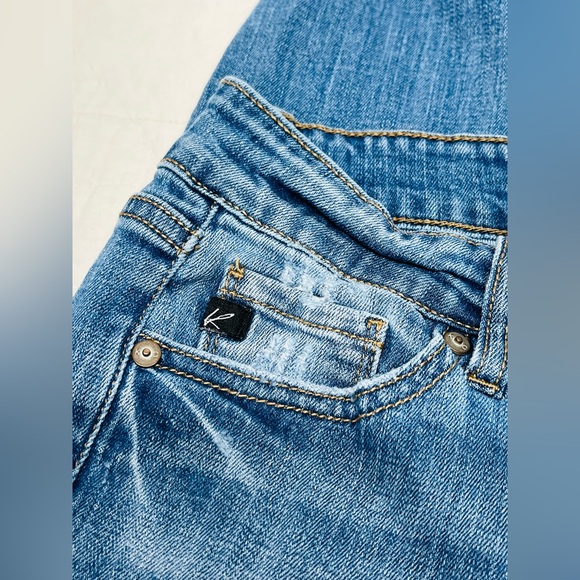 KanCan distressed skinny jeans, size 27 - Picture 4 of 6
